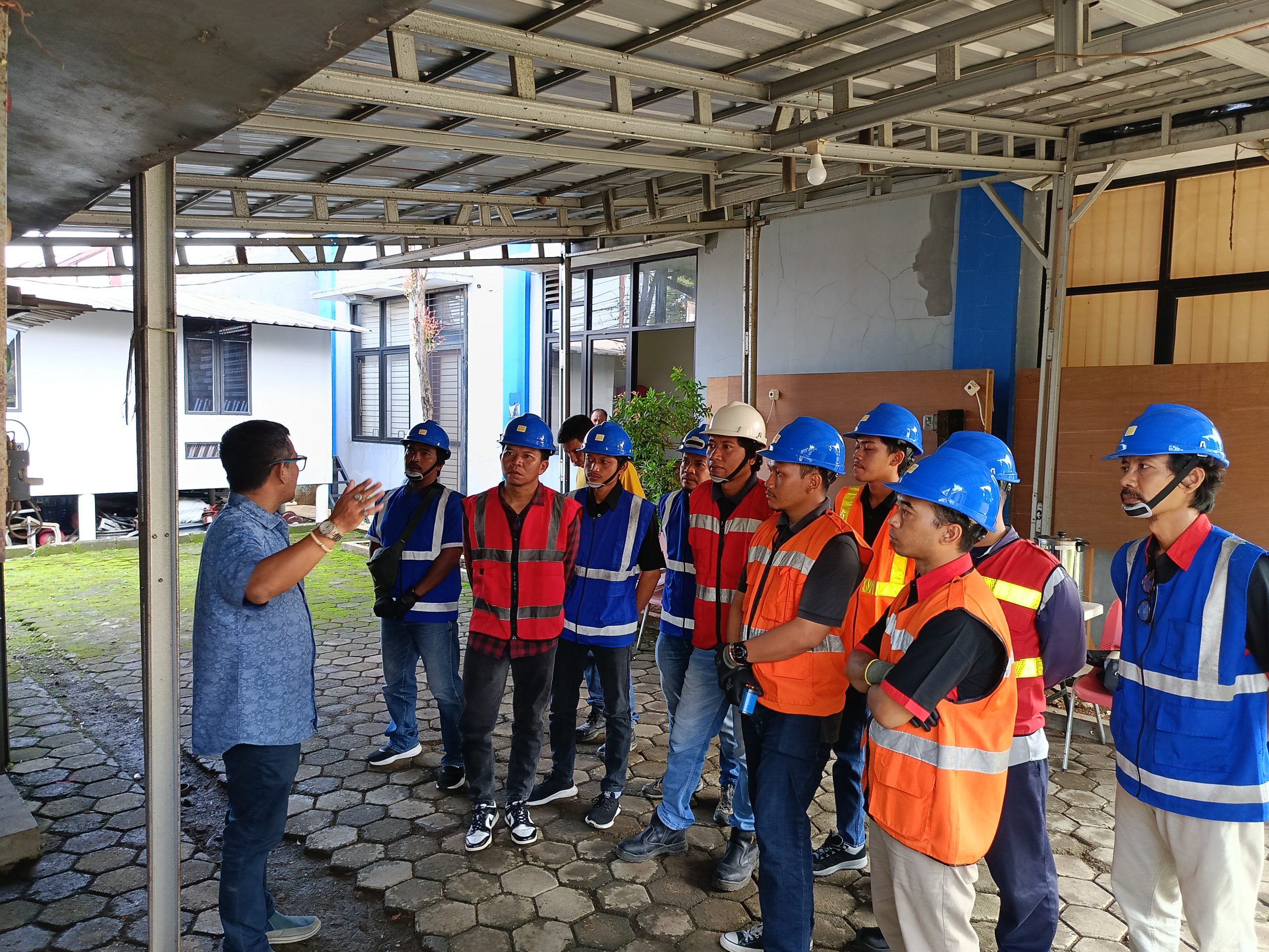 Read more about the article Pembinaan Teknisi K3 Listrik Kemnaker RI